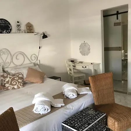 Bed & Breakfast -eder - -quartiere Antica Polis Greca- Il Vero Cuore Di Siracusa- Syracuse