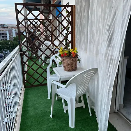 Oda ve Kahvaltı Eder A Un Passo Dal Teatro Greco Siraküza