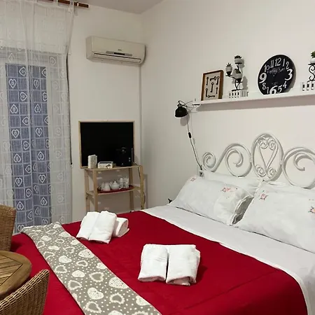 Bed & Breakfast Eder A Un Passo Dal Teatro Greco 4*