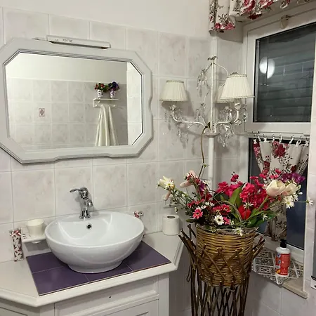 Bed & Breakfast Eder A Un Passo Dal Teatro Greco 4*