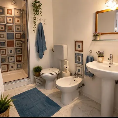 Oda ve Kahvaltı Eder A Un Passo Dal Teatro Greco 4*