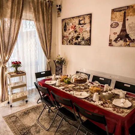 Bed & Breakfast Eder A Un Passo Dal Teatro Greco